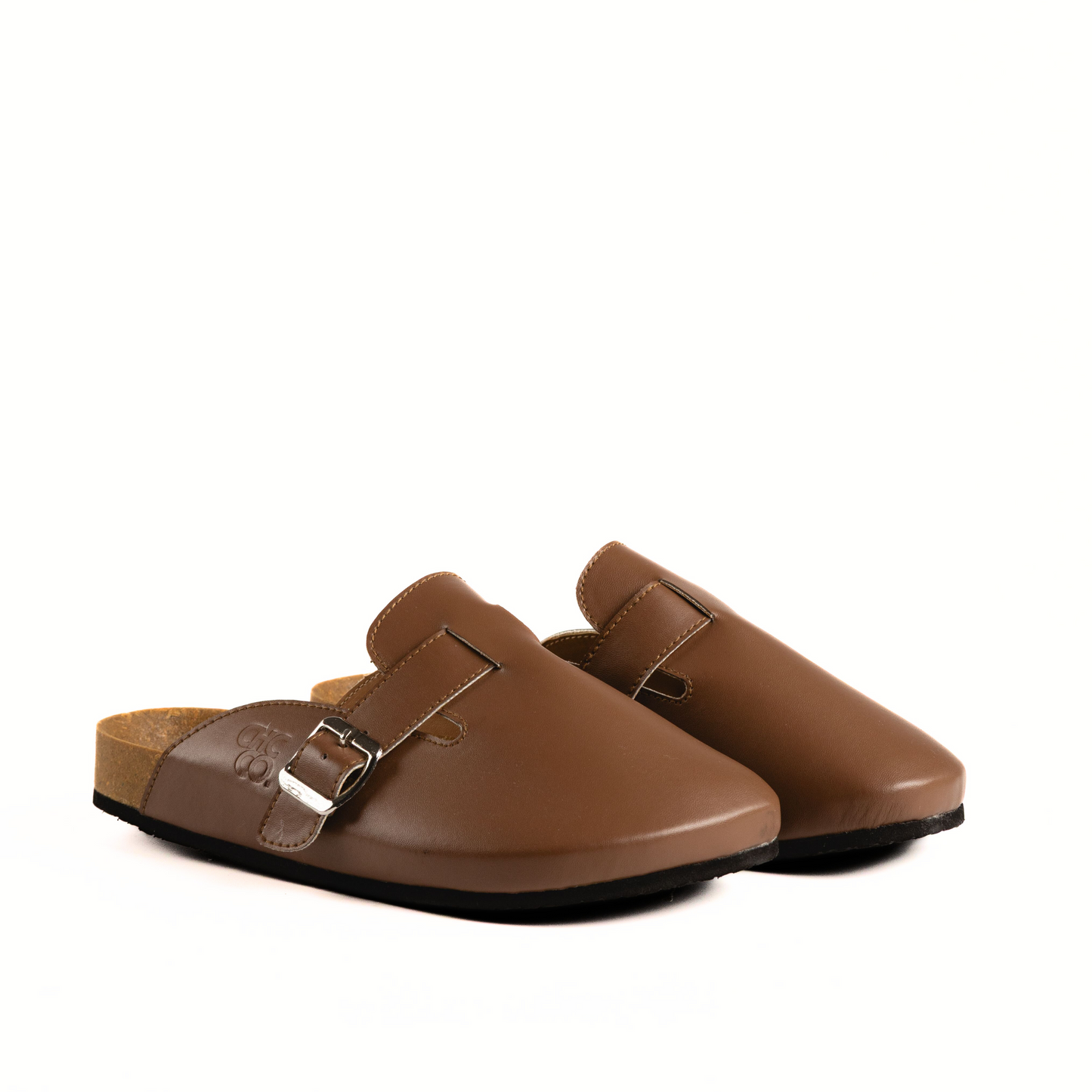 OILED LEATHER CLOG IN CHESTNUT BROWN