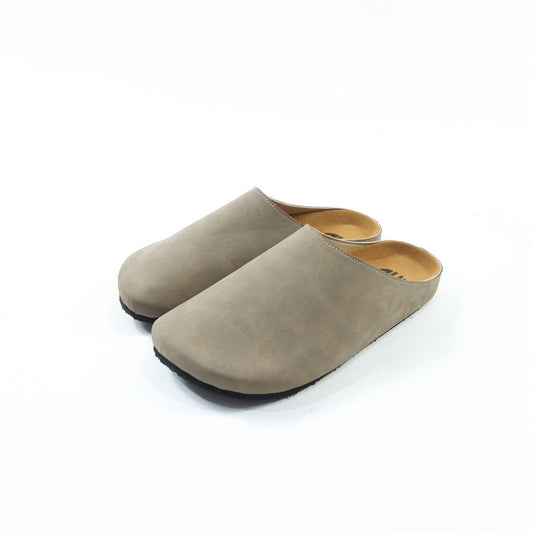 CLASSIC MULES IN TAUPE GREY