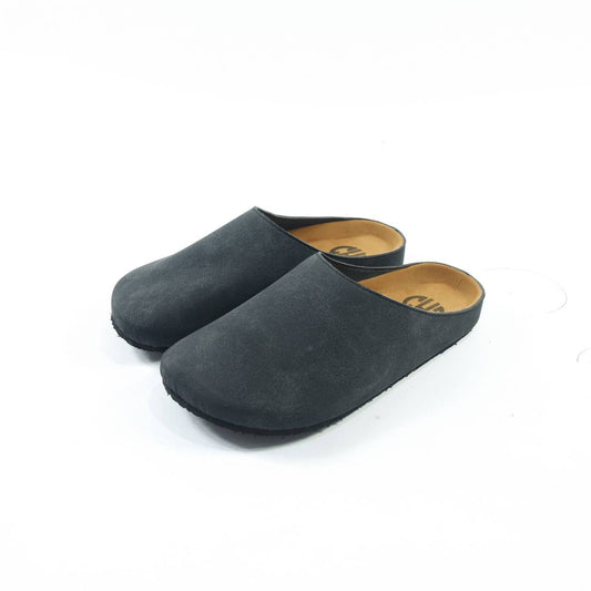 CLASSIC MULES IN CHARCOAL BLACK