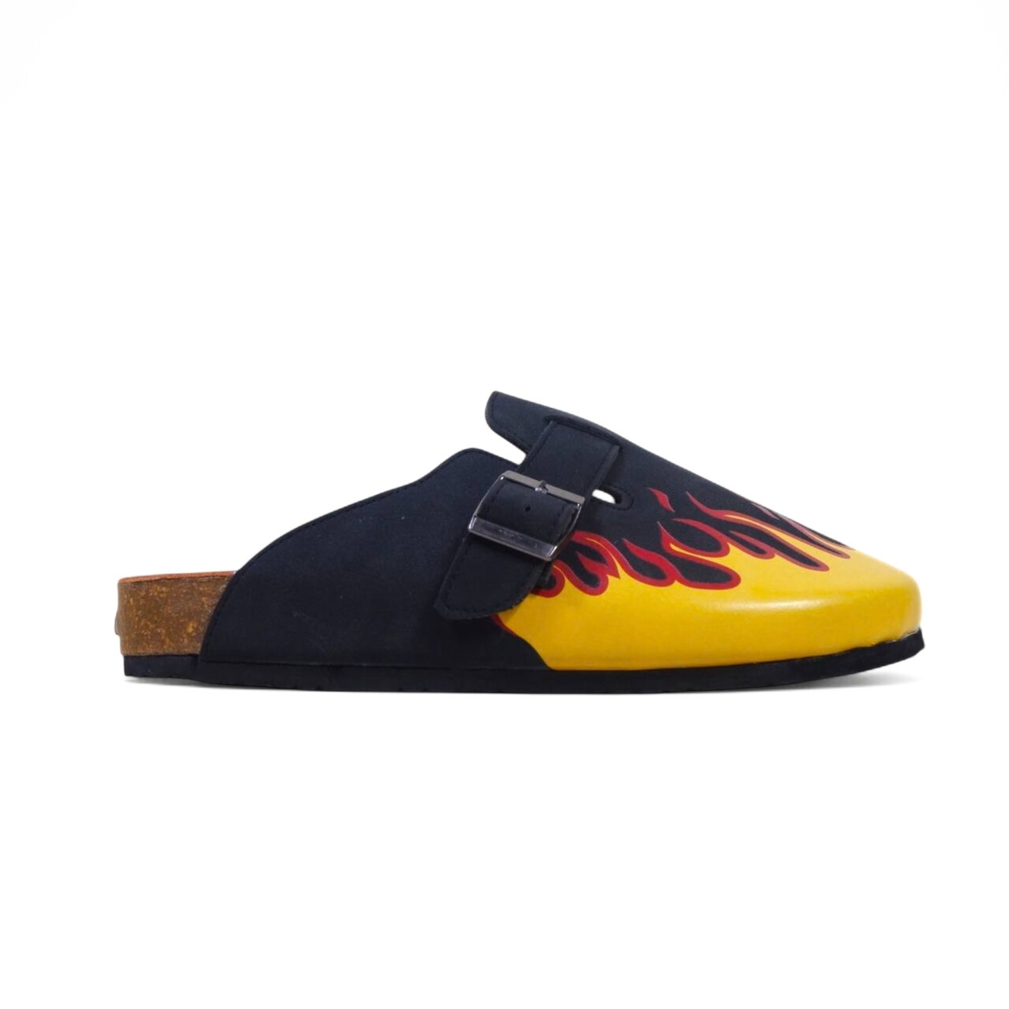 FLAMING HOT CLOG IN CHARCOAL BLACK