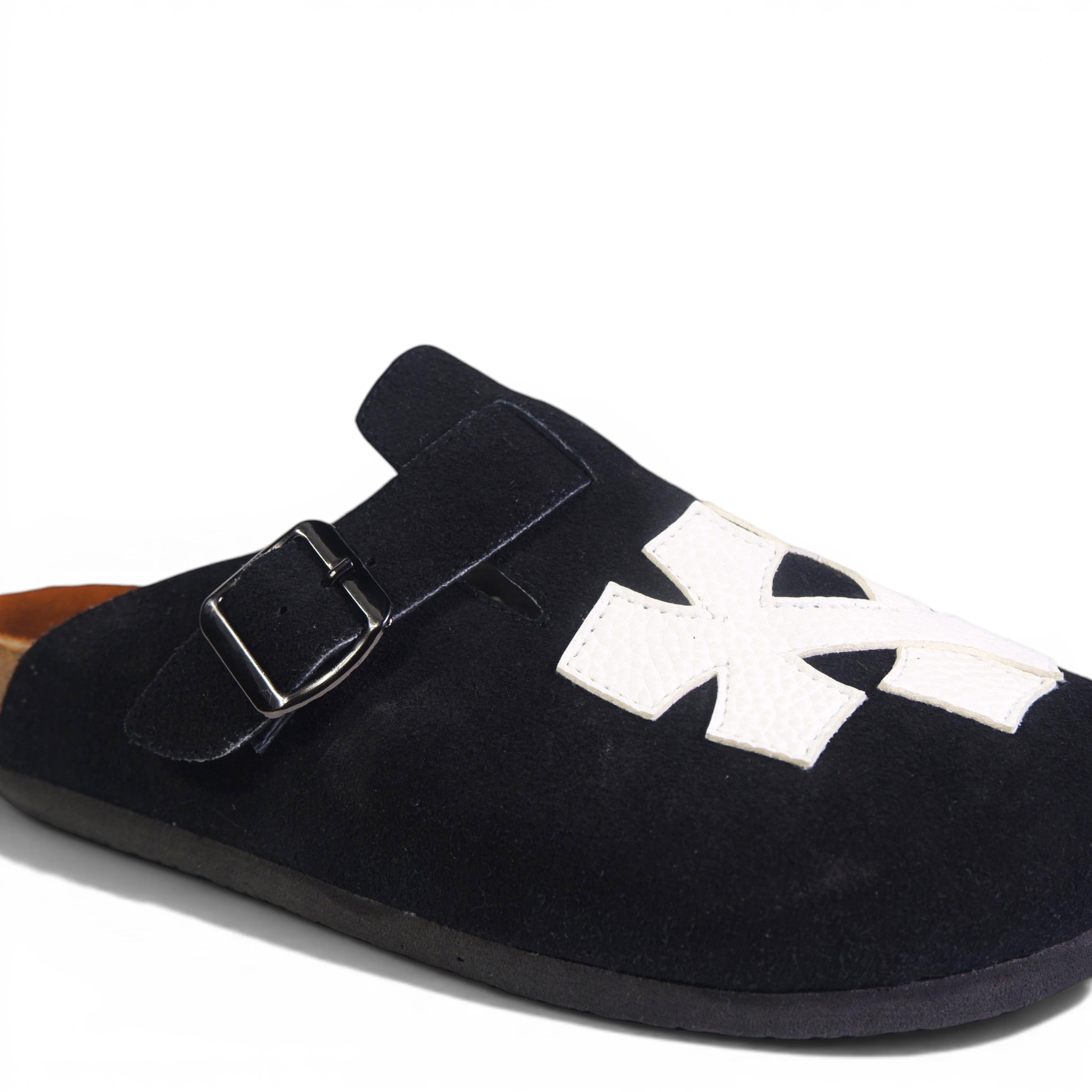 CRIXCRUX CLOG IN SPACE BLACK