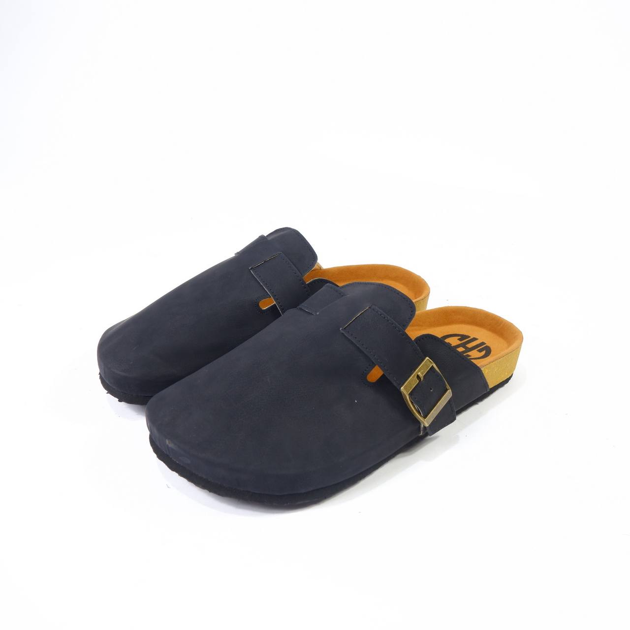 CLASSIC CLOG IN SPACE BLACK